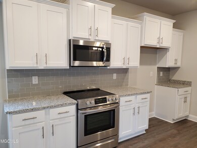 Desoto 47 kitchen 3