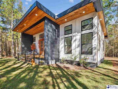 1155 Clyde Rd, Hartsville, SC 29550 - photo 4