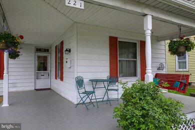 221 Brimmer Ave, New Holland, PA 17557 - photo 6