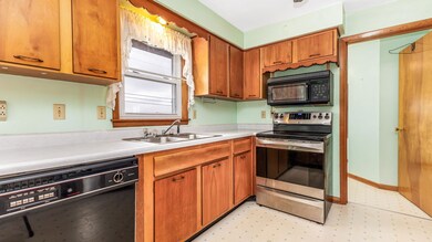 263 Saint Ann Ave, Dickeyville, WI 53808 - photo 6