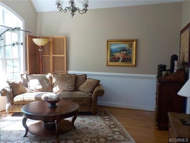 Formal Dining Room with Chair Rail ... could also 