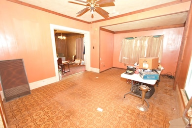 307 S Center St, Boswell, IN 47921 - photo 5