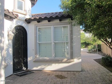 923 E Stoneman Place, Chandler, AZ 85249 - photo 2