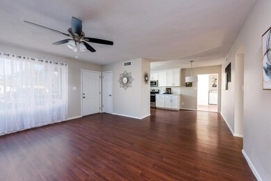 922 S Temple Cir, Mesa, AZ 85204 - photo 6