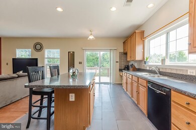 38 Winchester Ct, Harpers Ferry, WV 25425 - photo 3