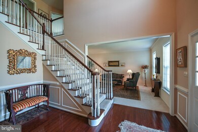 8 Crimson Dr, Norristown, PA 19401 - photo 3