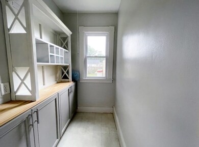 11 Lorimer St unit 1, Springfield, MA 01151 - photo 5