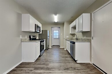 7230 Winter Song Dr, Magnolia, TX 77354 - photo 5