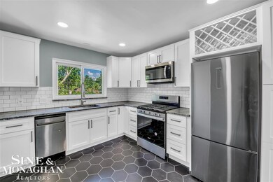 796 Harcourt Rd unit 98, Grosse Pointe Park, MI 48230 - photo 7