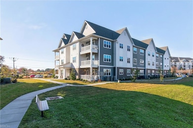 1509 Waitsel Dr unit 207, Chesapeake, VA 23320 - photo 4