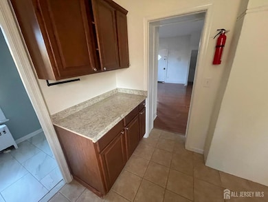 577 Rahway Ave unit Studi, Woodbridge, NJ 07095 - photo 6