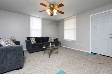 Living RoomGrant (5)