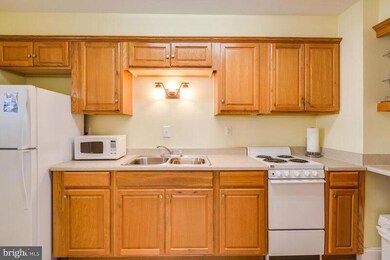 15 Washington Ave, Colonial Beach, VA 22443 - photo 6