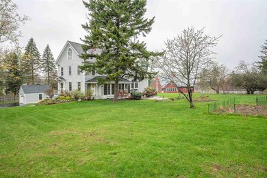 627 Haverhill Rd, Chester, NH 03036 - photo 4