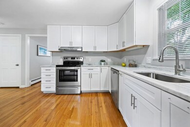 40 Lincoln St, Northborough, MA 01532 - photo 6