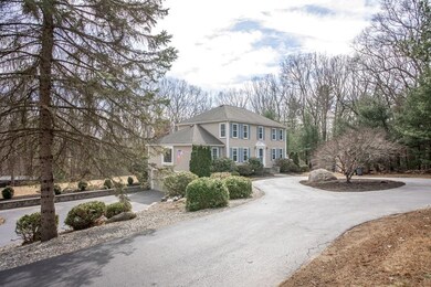 17 Daniels Rd, Mendon, MA 01756 - photo 2