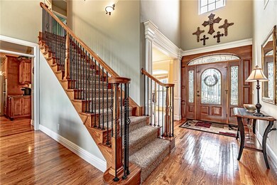 Stunning entry, hardwood floors