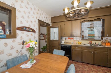 Kitchen (1)