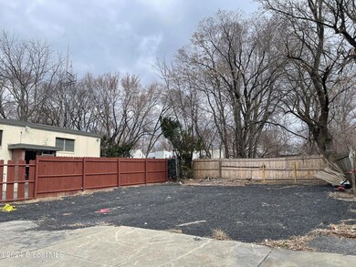 543 2nd St, Albany, NY 12206 - photo 3