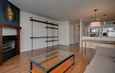 Living Room (4)