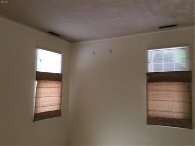 2170 Woodridge Dr, Macungie, PA 18062 - photo 6