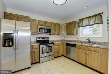 1670 Woodtree Ct E, Annapolis, MD 21409 - photo 5