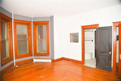 1344 W Linden St unit 2nd Floor, Allentown, PA 18102 - photo 7