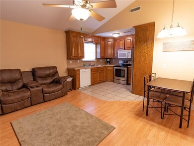 311 Commercial St, Prairie Grove, AR 72753 - photo 4