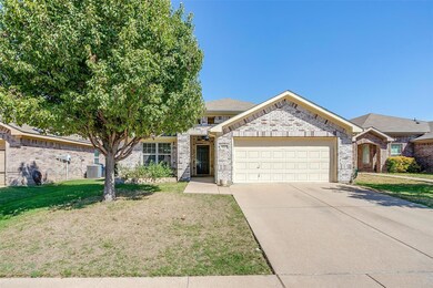 4213 Agate Dr, Granbury, TX 76049 - photo 2