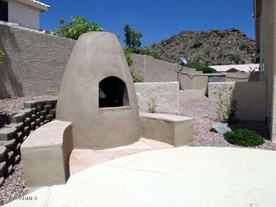 Bee Hive Outdoor Fireplace - Copy