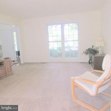 2820 Cleeve Hill Ct, Woodbridge, VA 22191 - photo 6