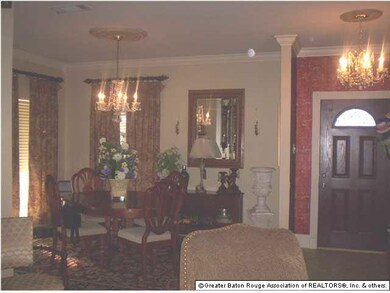 Formal Dining