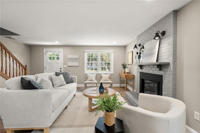 476 Green End Ave, Middletown, RI 02842 - photo 3