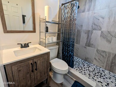 2021 N 24th Place unit B, Phoenix, AZ 85008 - photo 7