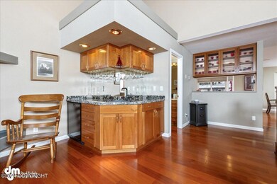 14-Wet Bar 20240419-DW-8284