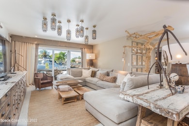 53 Riverview Lane-13