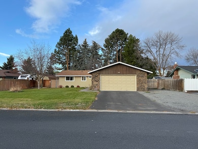 3724 La Marada Way, Klamath Falls, OR 97603 - photo 2