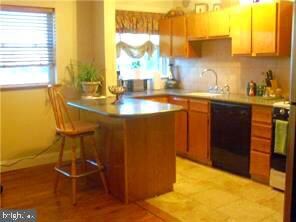 1018 Hansen Place, Darby, PA 19023 - photo 7