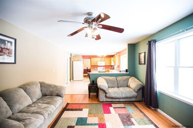 1019 Merlin Dr, Schenectady, NY 12309 - photo 2