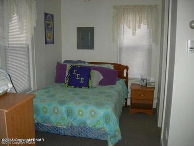 1140 Greenway Ave, Stroudsburg, PA 18360 - photo 6