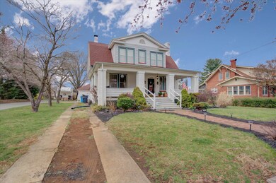 02-DSC4125_6_7(1)