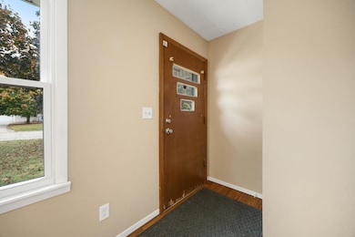 2438 Iva Ct, Beloit, WI 53511 - photo 4