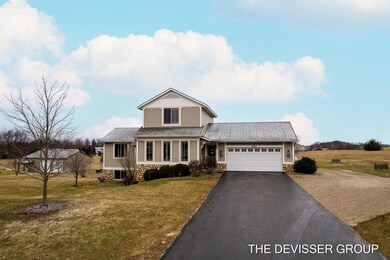 15-web-or-mls-4084 Lone Oak Path, Dorr-1