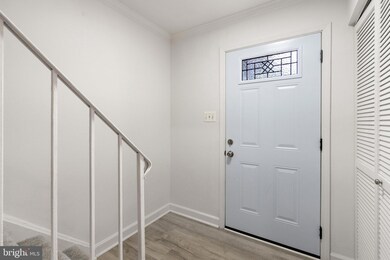 7938 Sharpsburg Ct, Manassas, VA 20109 - photo 4