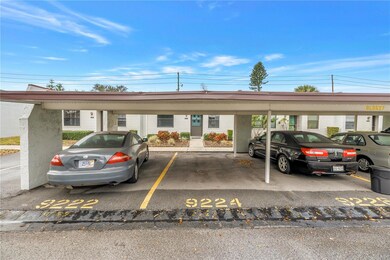 9224 Mission Oaks Blvd unit 27B, Seminole, FL 33776 - photo 3