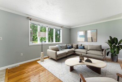 40 Wilfred St, West Springfield, MA 01089 - photo 6