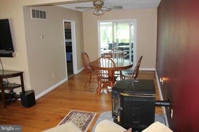 22 Delrey Ave, Catonsville, MD 21228 - photo 7