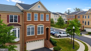 42090 Byrnes View Terrace, Aldie, VA 20105 - photo 2