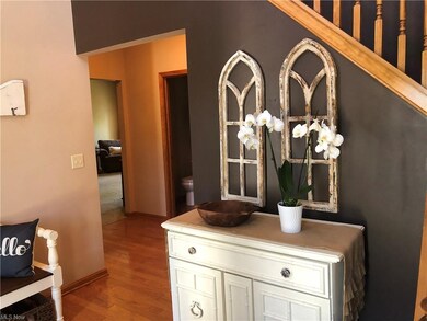 24391 Wilderness Trail, Olmsted Falls, OH 44138 - photo 4