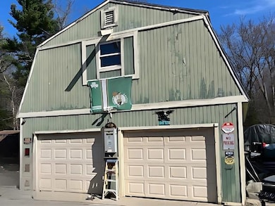 290 Mammoth Rd, Pelham, NH 03076 - photo 5